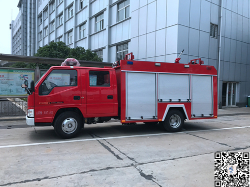 國五江鈴2噸水罐消防車