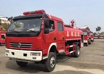 國五東風雙排座5噸消防灑水車